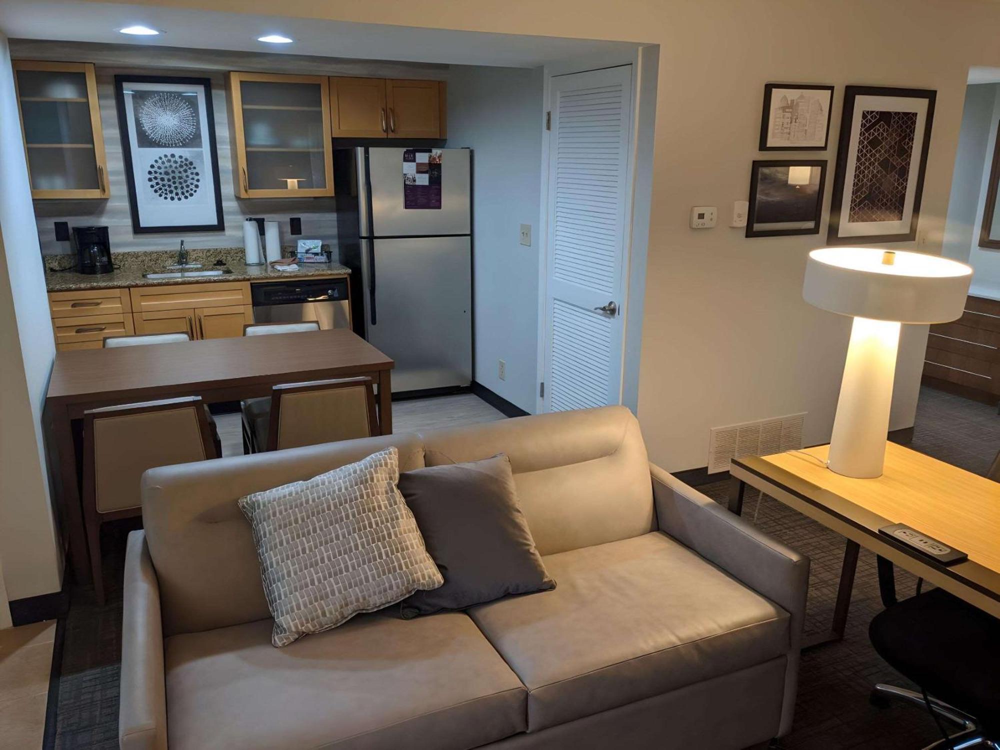 Mainstay Suites St Louis - Galleria Richmond Heights Exterior foto